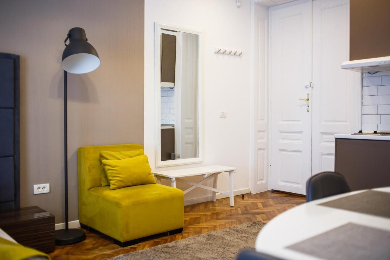 Eat It Cozy Downtown Apartments Oradea Dış mekan fotoğraf